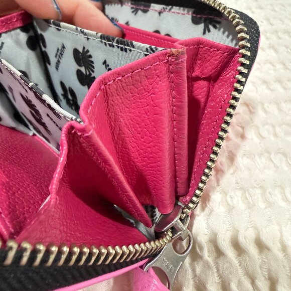 Min & Mon Frodo Wallet Eyes Pink Zip Around Wallet - Picture 16 of 16